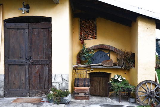 Il vecchio forno della cascina