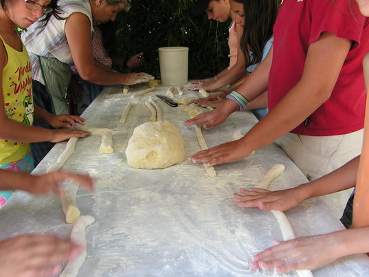 Laboratorio gnocchi - Impasto degli ingredienti
