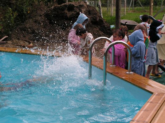 Strutture sportive - Piscina